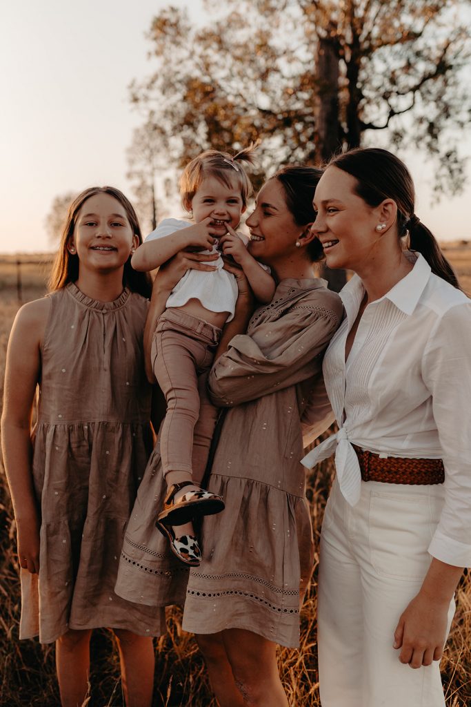 The Bruggeman's Country Family Portraits Taroom, Queensland